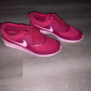 Pink Nike Air Max Thea